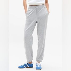 Athleta Light Heather Gray Retroterry Mid Rise Jogger Pants